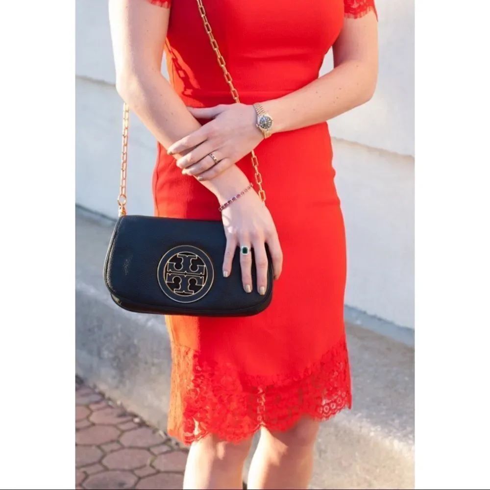 ✨ H&M Lace Trim Bodycon Dress✨ - Picture 2 of 6